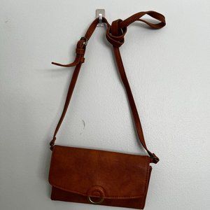 Universal Tread Small Bag